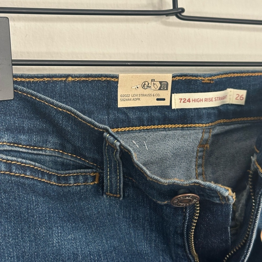 NWT Levi's Tailored 724 High Rise Slim Straight Jeans - Picture 5 of 8